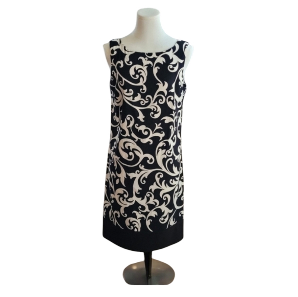I.N. Studios Sleeveless Black and White Floral Scroll Straight Line Dress Size 8